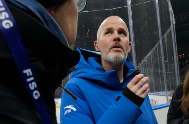 Organizátori ZOH 2026 upokojujú. Hokejová aréna v Miláne bude pripravená včas aj napriek malej diere v ľade