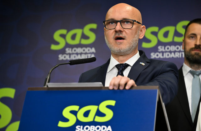 Liberáli majú pre Pellegriniho dôležitú výzvu. Pochybení zo strany Pavla Gašpara už bolo veľa, tvrdí Gröhling – VIDEO