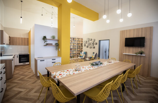 S podporou PPG a dobrovoľníkov vznikol priestor, ktorý lieči atmosférou – nová terapeutická zóna v CSS LIKAVA