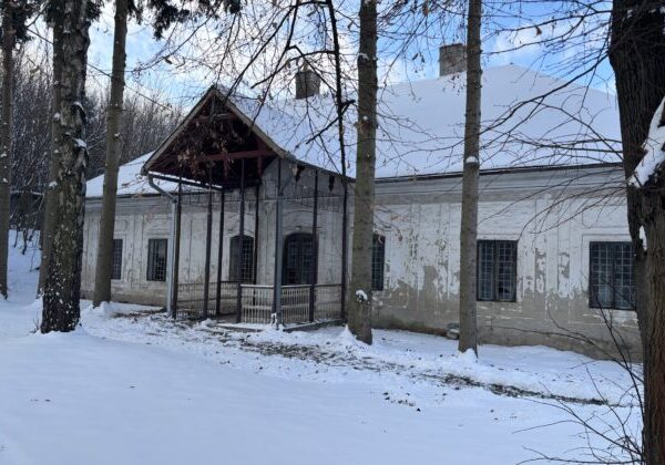 Banskobystrický kraj získal peniaze na obnovu Ebeczkého kúrie, zachráni tak významnú kultúrnu pamiatku – FOTO