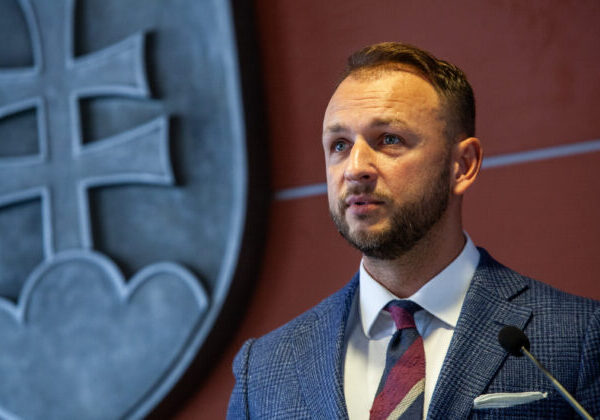 Snina má nové pracovisko cudzineckej polície, Eštokovo ministerstvo reaguje na nápor odídencov z Ukrajiny