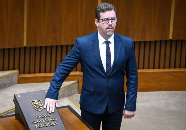 Občianski aktivisti vyzývajú Šmilňáka z KDH, aby sa vzal aj mandátu mestského poslanca v Bardejove