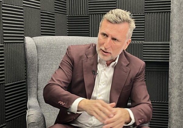 Bytov je málo a sú drahé, Winkler predstavil plán výstavby mestských bytov pre sociálne slabších – VIDEO