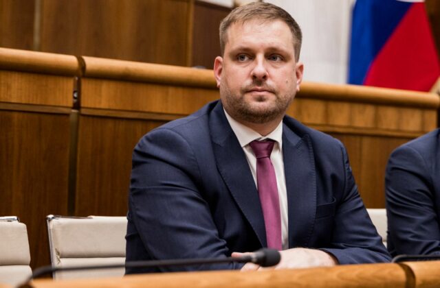 Šaško odsúdil útok na lekárku a sestričku v ružinovskej nemocnici, zdravotníci nemôžu čeliť fyzickým útokom či ponižovaniu