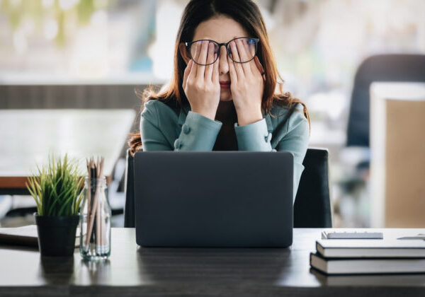 Vyhorenie sa stáva novým manažérskym rizikom, nekonečný pracovný deň a neustály stres sú novou normou