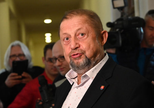 Harabin sa chce opäť uchádzať o post hlavy štátu, Pellegriniho označil za amerického prezidenta