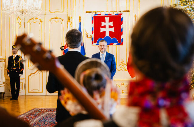 Pellegrini prijal koledníkov Dobrej noviny, vyzdvihol vyzbieranie najrekordnejšej sumy v histórii – VIDEO, FOTO