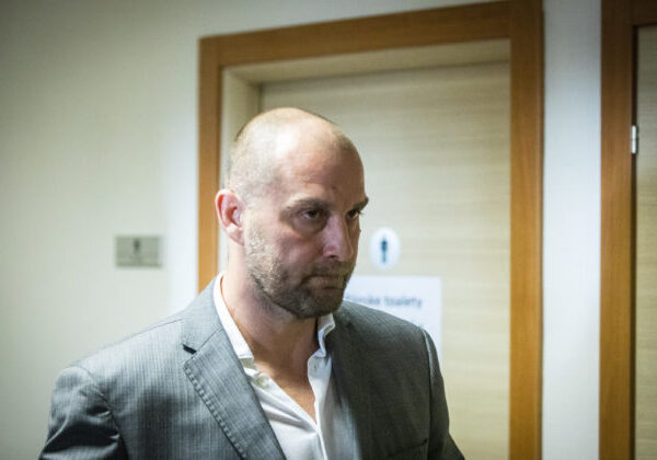 Súdny proces s Norbertom Bödörom bol prerušený, sudkyňa žiada Ústavný súd SR o posúdenie novely Trestného poriadku