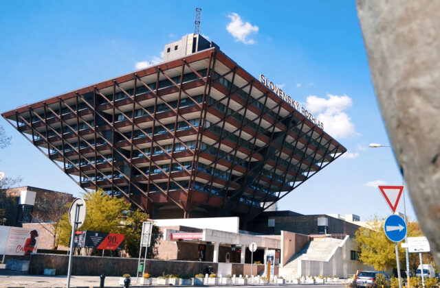 Verejnoprávny telerozhlas si oficiálne zaregistroval nové logá, verejnosti ich predstaví čoskoro