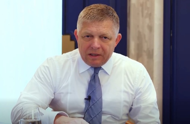 Fico na začiatku návštevy vo&hellip;
