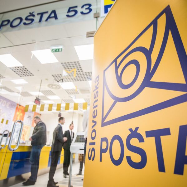Slovenská pošta pokračuje v digitalizácii, elektronické overovanie identity posúva na vyššiu úroveň