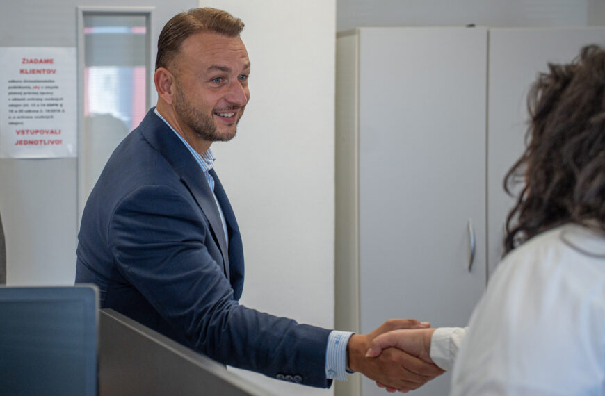 Šutaj Eštok odmieta obvinenia z Maďarska, Magyar podľa neho hovorí nezmysly o migrantoch