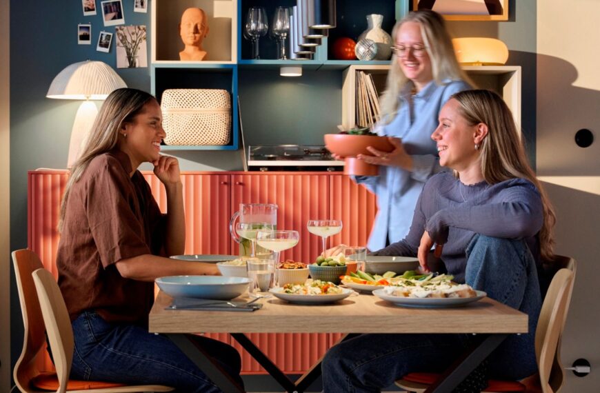 Prieskum IKEA: Slováci v priemere večerajú spolu iba 23 minút. Ako životné tempo mení medziľudské vzťahy a stolovanie?