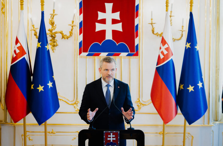 Samit prezidentov krajín Slavkovského formátu bude v máji hostiť Bratislava, uvítací ceremoniál začne na Devíne