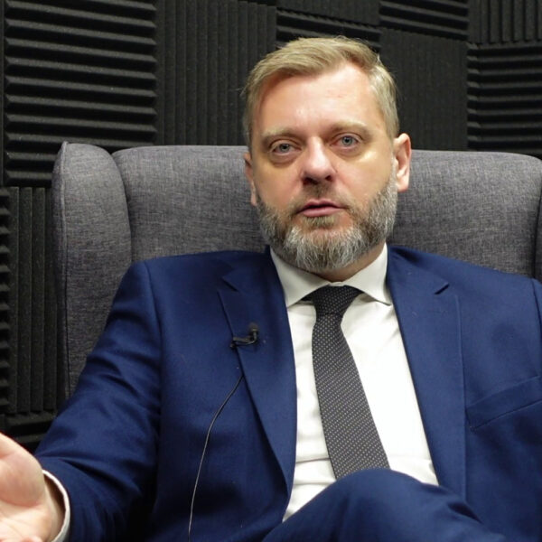 Krúpa: Diskusia o spájaní opozičných strán je legitímna, avšak predčasná, rozhodne vývoj preferencií – VIDEO
