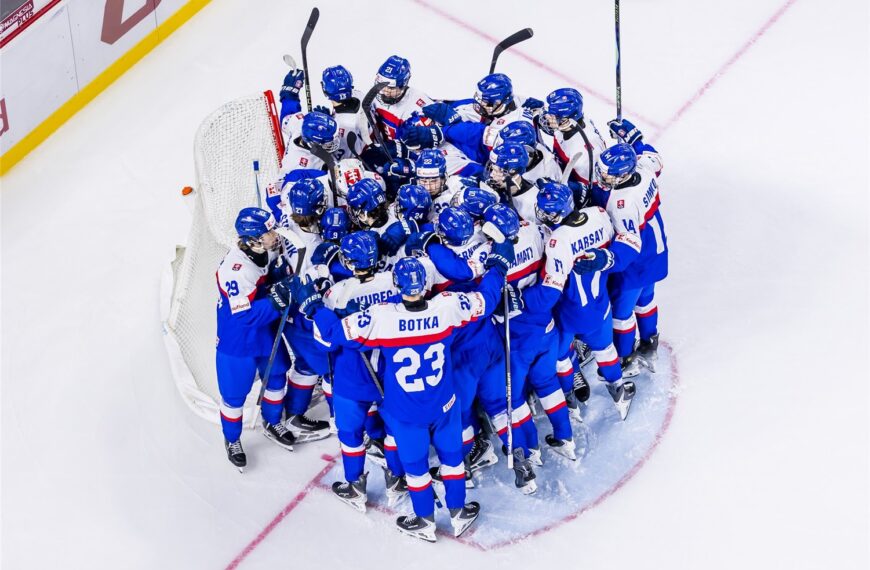 Slováci „zhltli“ Dánov za pár minút. Dobrí ľudia robia dobré veci, tvrdí tréner Dendis – VIDEO