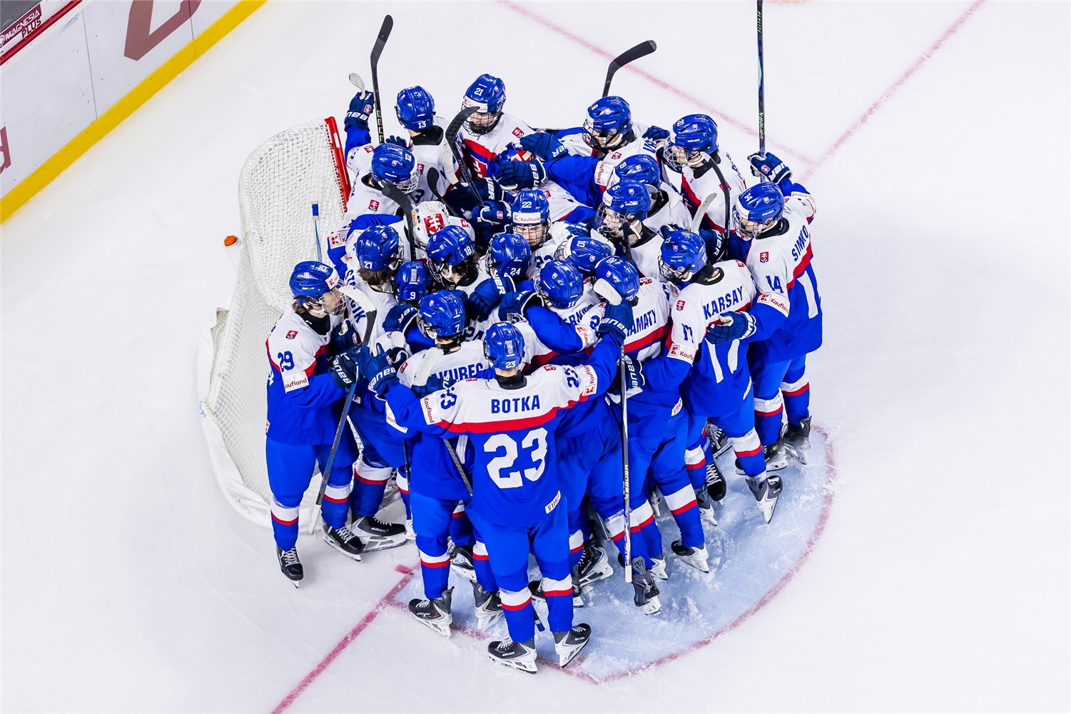 Slováci „zhltli“ Dánov za pár minút. Dobrí ľudia&hellip;