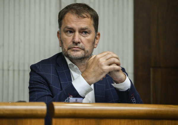 Hlas-SD je v prieskume až šiesty, pohoršili si Progresívne Slovensko aj SaS a bez Matoviča opozícia väčšinu neposkladá