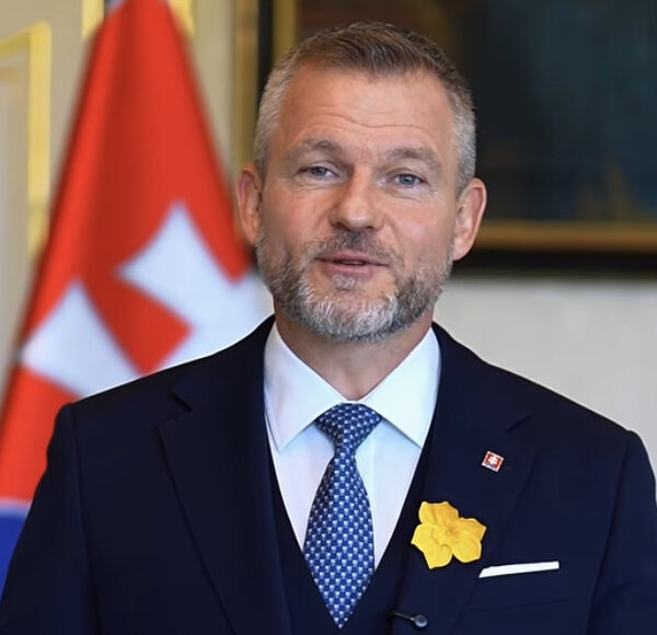Pellegrini podporil Deň narcisov, vyzdvihol solidaritu aj prácu dobrovoľníkov – VIDEO