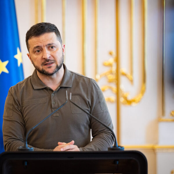 Zelenskyj kritizuje zmiernenie sankcií, každý dolár z ruskej ropy podľa neho financuje vojnu