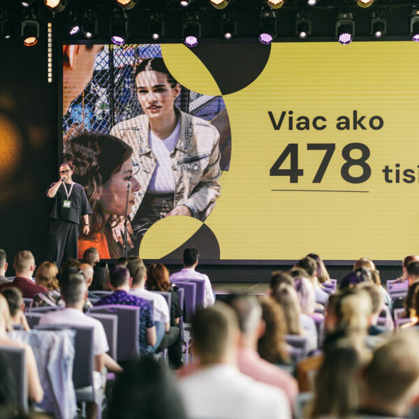 Orange Podcast roka 2026 oznamuje nominácie, štartuje hlasovanie verejnosti
