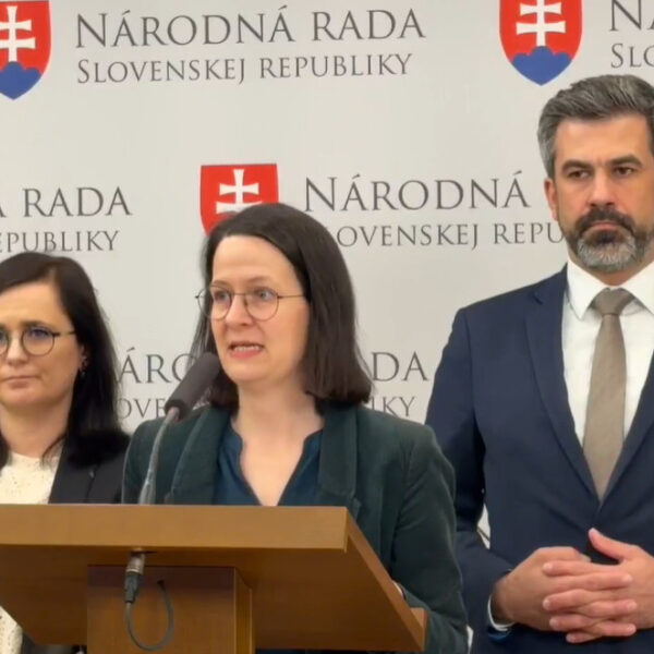Progresívci nepodporia novelu katastra, hovoria o riziku utajovania majetkov – VIDEO