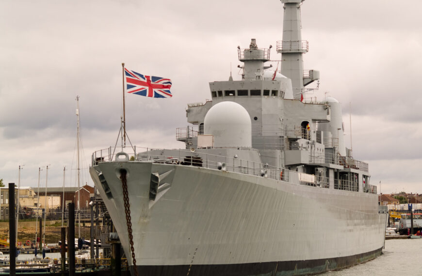 Briti varujú: ruské vpády rastú, Európa chystá spoločnú flotilu