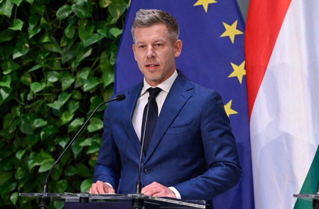 Maďarský premiér Péter Magyar odštartoval v Poľsku návrat Budapešti do Európskej únie
