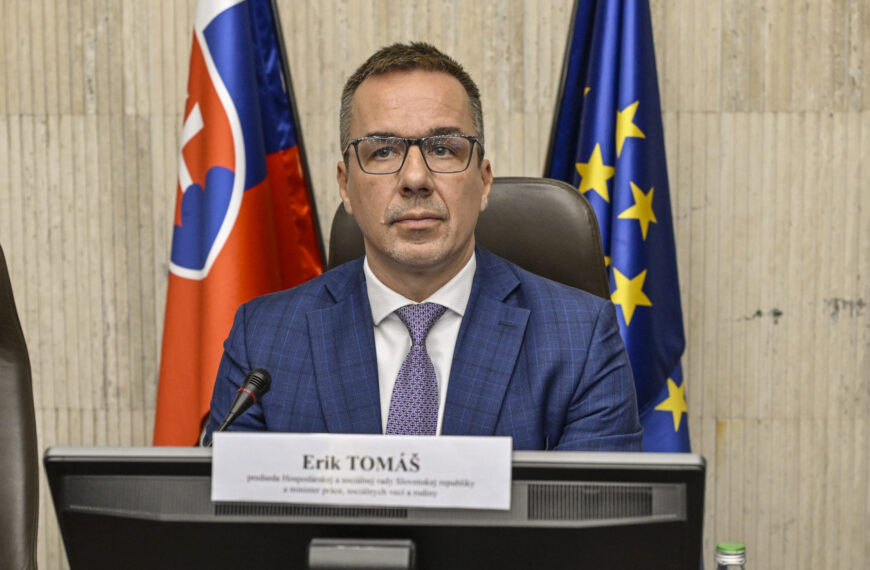 Tripartita riešila aj zákon o platformovej práci. Treba nastaviť jasné pravidlá, reagoval Tomáš na kritiku odborov – VIDEO