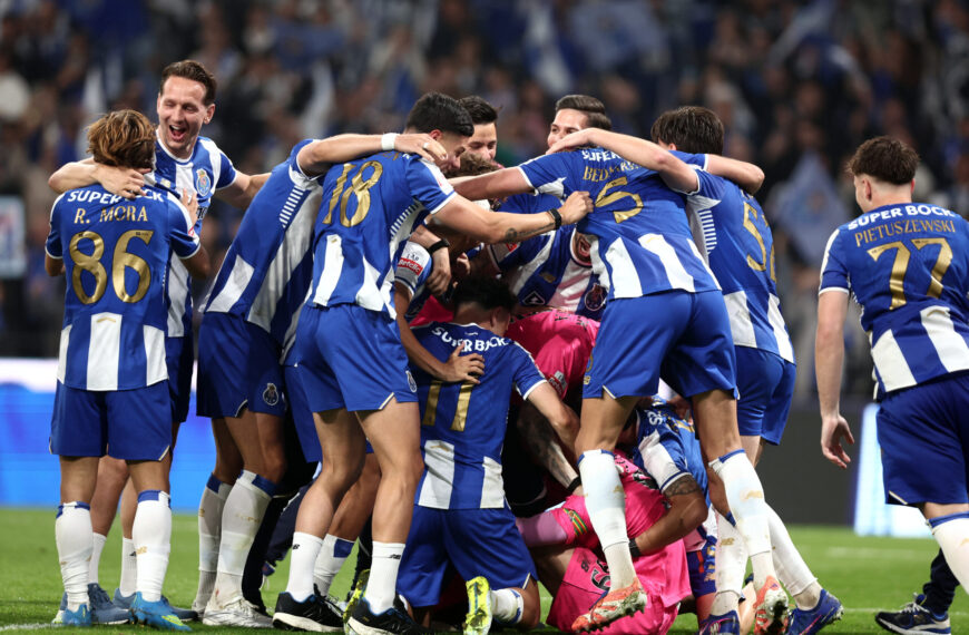 Ďalšia európska súťaž pozná svojho šampióna. Porto ovládlo portugalskú ligu, Mourinho hromžil – VIDEO