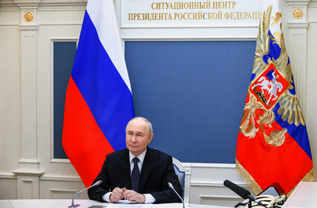 Putin čelí doma rastúcej nespokojnosti. Hrozia v Rusku&hellip;