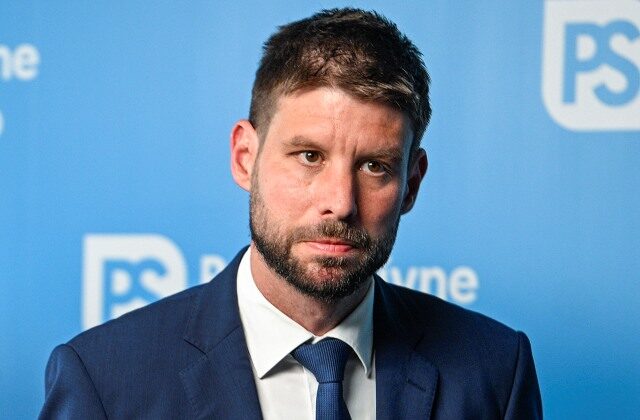 Šimečka sa pre kauzu združenia jeho mamy&hellip;