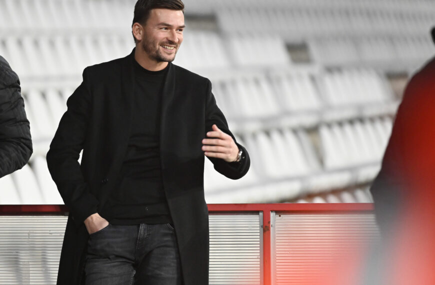 Obrovský úspech kandidáta na trénera slovenskej futbalovej reprezentácie! Gašparík doviedol tím k zisku pohára – VIDEO