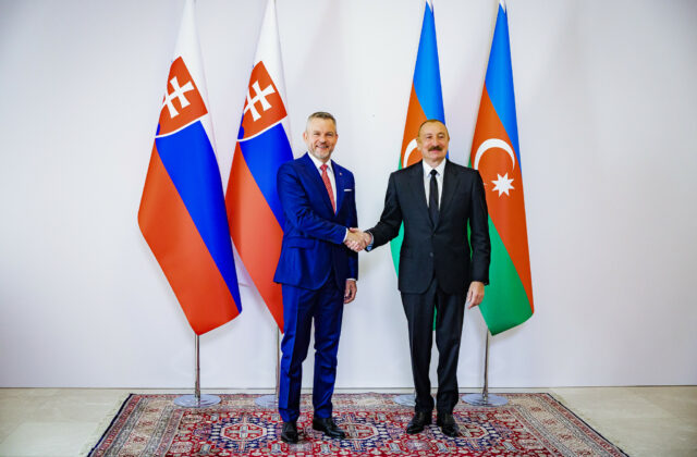 Pellegrini v Azerbajdžane: Strategické partnerstvo má stáť na spoločných projektoch, nielen na obchode – VIDEO, FOTO