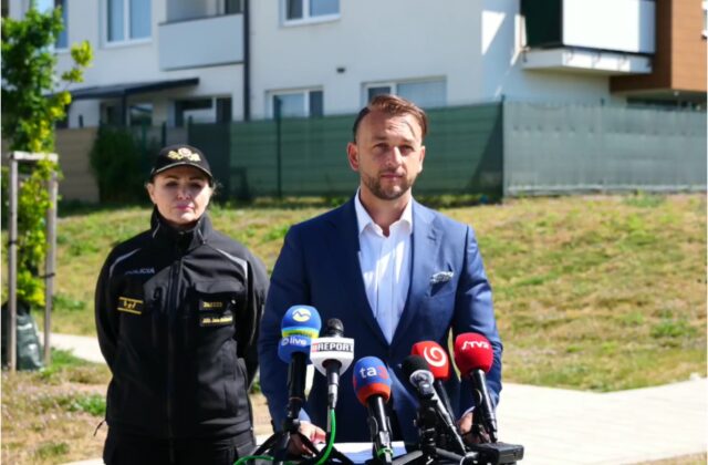 Policajti a hasiči majú v Bratislave k dispozícii ďalších 26 bytov