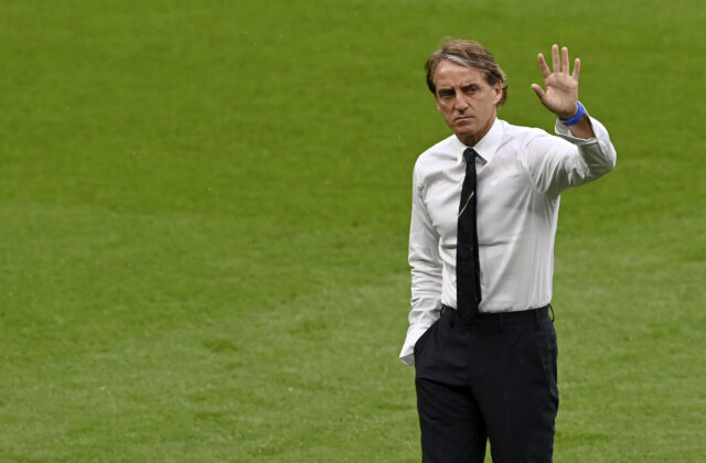 Mancini sa vracia k talianskej reprezentácii, dostal prednosť pred Contem