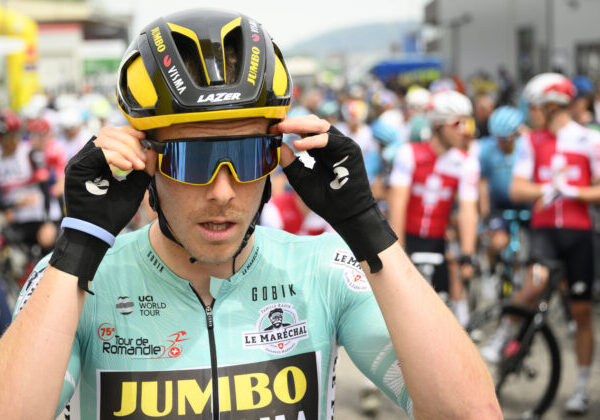 Austrálsky cyklista Dennis priznal, že vozidlo viedol aj počas zákazu šoférovania
