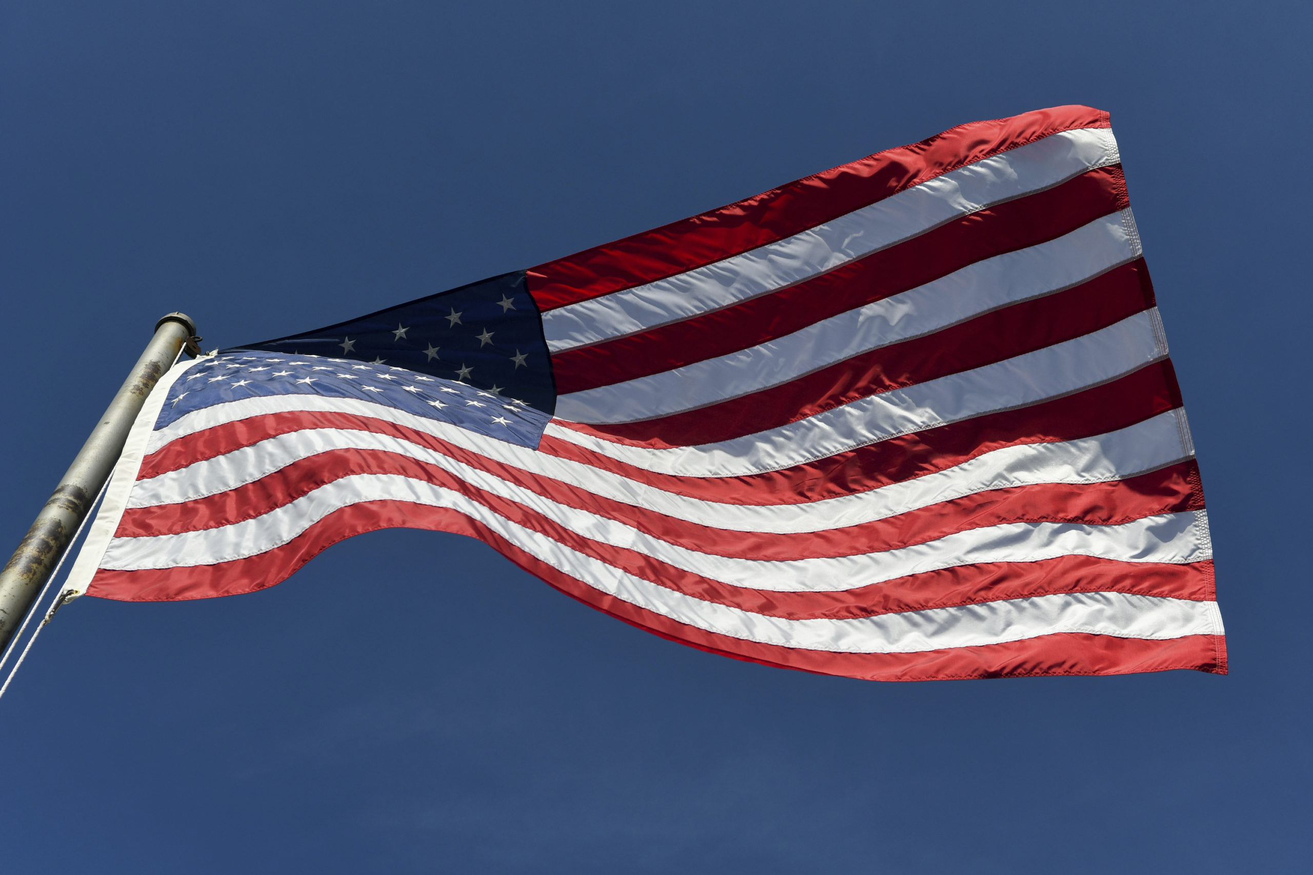 Americké veľvyslanectvá vyzývajú občanov USA, aby zvážili odchod&hellip;
