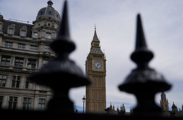 Škóti, Walesania a Íri spojili sily, Westminsteru odkazujú, že jeho čas sa kráti