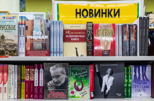 Lotyšsko zakázalo dovoz ruských kníh a novín, chce obmedziť vojnovú propagandu Moskvy