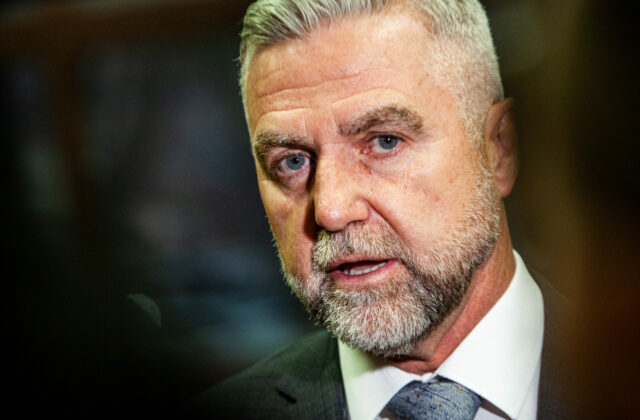 Gašpar očakáva Tarabov koniec na ministerstve, odvolávanie by mohlo vyvrcholiť koncom septembra