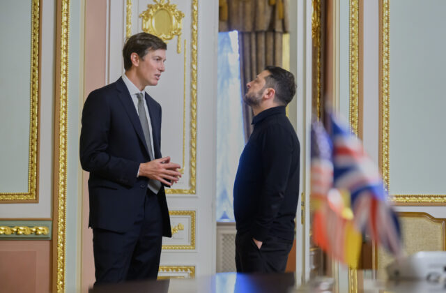 Washington vidí šancu na ďalšie rokovania o Ukrajine, Moskva ich nevylučuje
