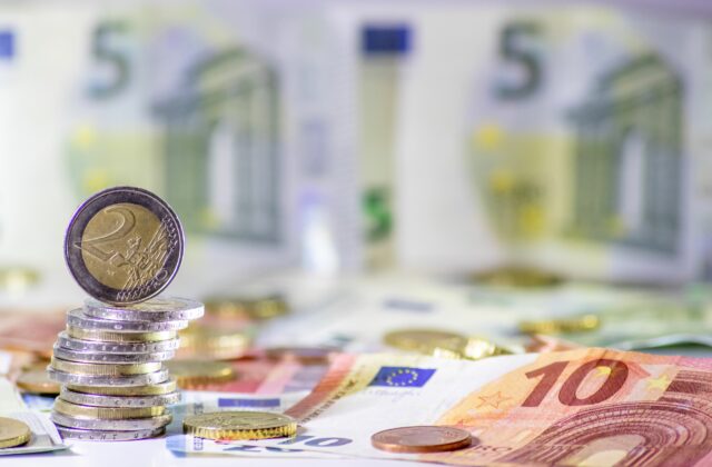 Údaje INEKO ukázali ako sú na tom mestá a samosprávne kraje s finančným zdravím. Zaujímavé sú najmä protichodné javy