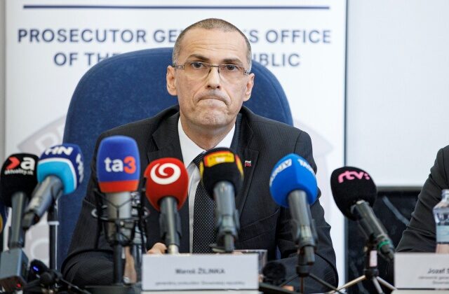 Brannobezpečnostný výbor nevzal na vedomie správu generálneho prokurátora, stále neprerokoval ani tú za rok 2024
