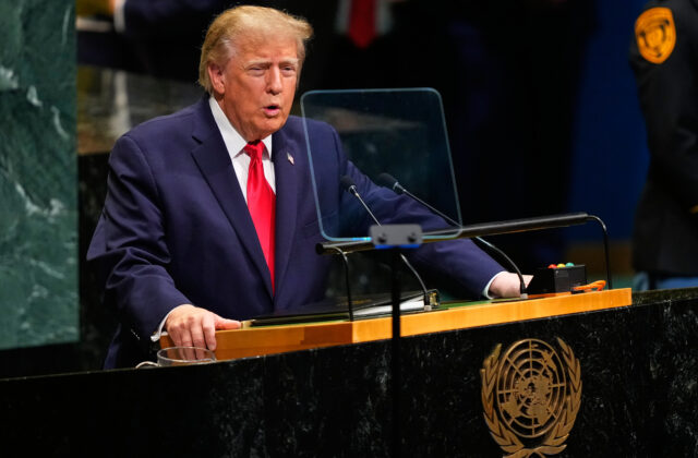 Trump dal Iránu tvrdé ultimátum a okrem iného chválil bezkonkurenčnú silu USA pod svojím vedením