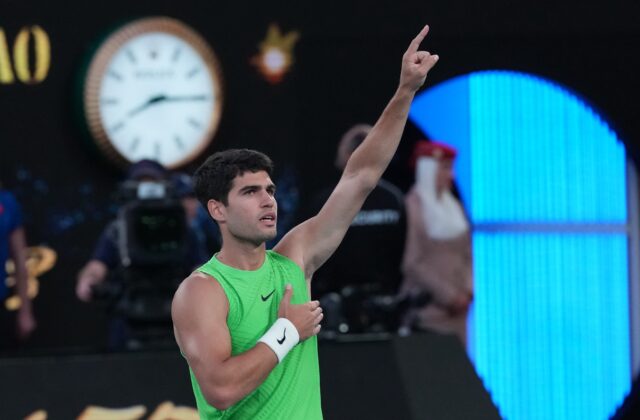 Alcaraz žiada autority o zákaz nočných duelov na grandslamových turnajoch