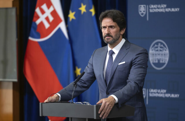 Národné obranné sily majú viac ako 3 000 vycvičených ľudí, Kaliňák avizuje ich účasť na cvičeniach v USA