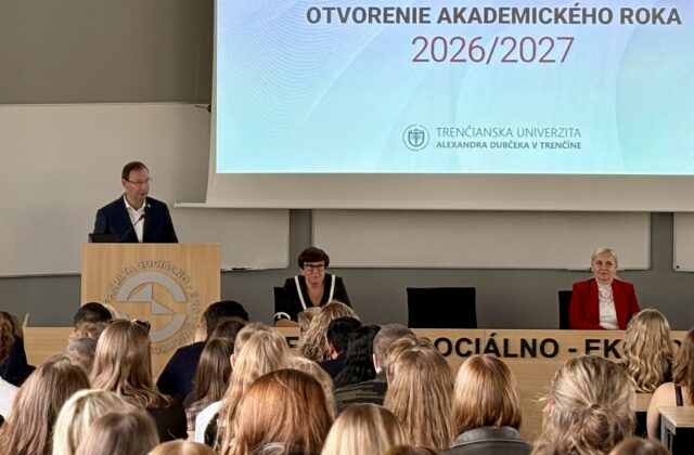 Nové programy aj basketbal – Trenčianska univerzita otvorila akademický rok
