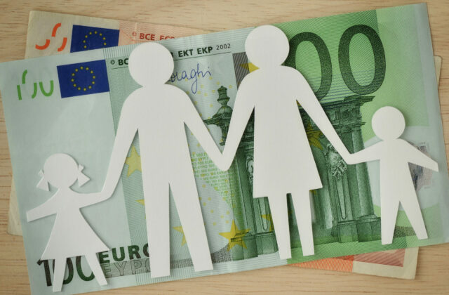 Podpora rodín nesmie byť podľa ZMOS a SK8 financovaná na úkor samospráv. Politikom adresovali otvorený list