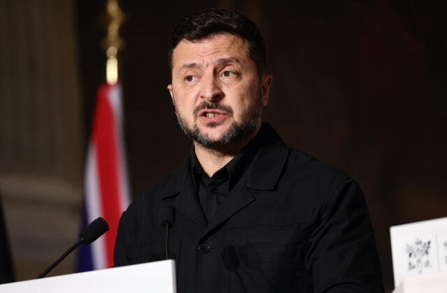 Zelenskyj: Rusko počas uplynulého týždňa zaútočilo na Ukrajinu viac ako dvetisíc dronmi